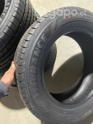 Neumaticos goodyear225/6017