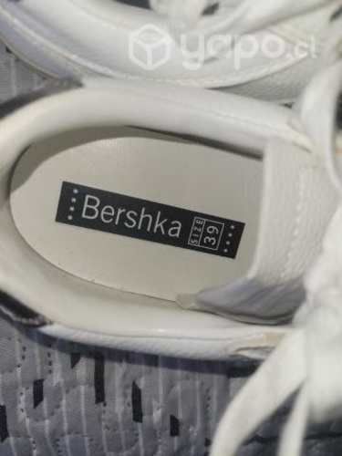 Zapatillas Bershka número 39