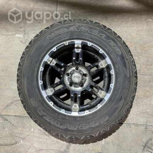 Jeep Wrangler Set de llantas y neumaticos