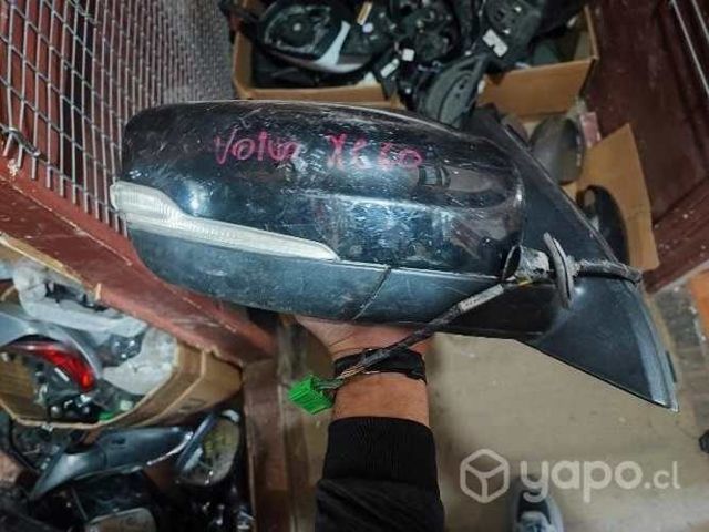 Volvo x60 espejo derecho