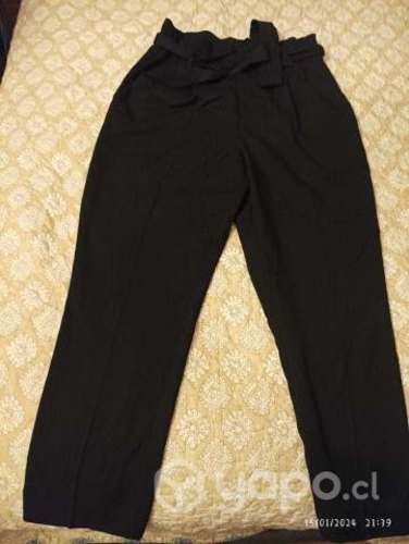 Pantalón de tela, Marca H&M, talla 42