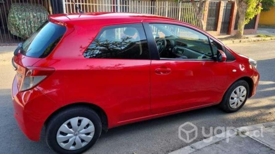 Toyota yaris 2013