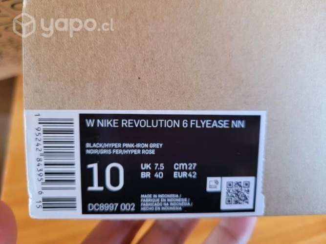 Zapatillas nike nuevas (talla US 10)