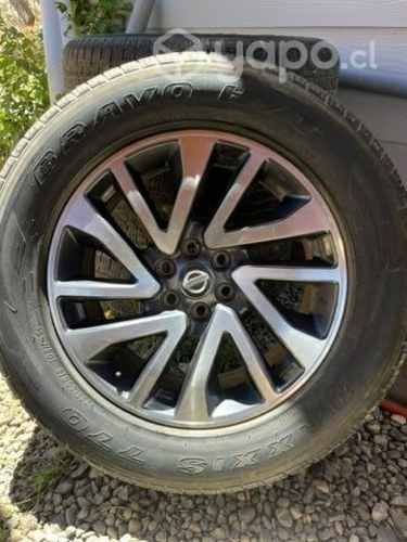 Llantas y neumáticos np300