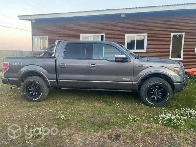 Se vende Ford f-150 platinium