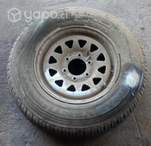 Llanta Fierro Con Neumático 235 70 R16 Great