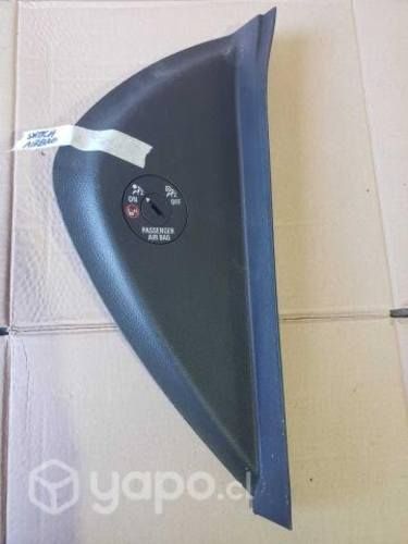 Switch airbag tracker 1.8 2017