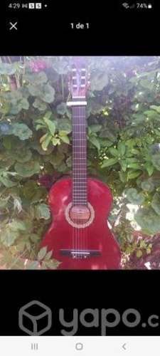 Guitarra poco uso