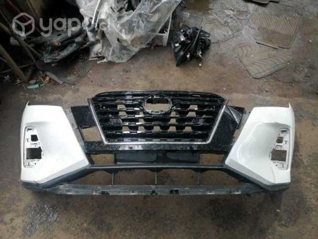 Pararchoque delantero nissan kicks 2021 original