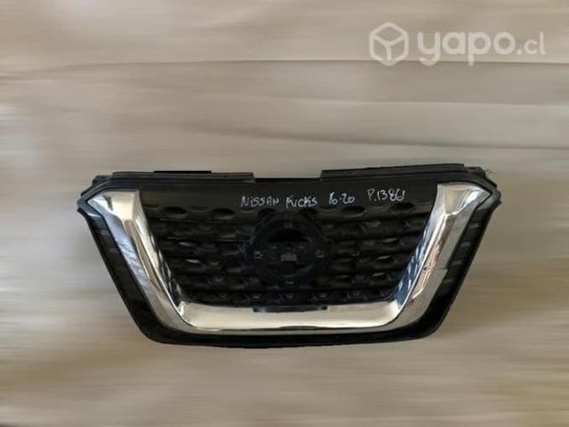 Máscara Nissan kicks 2016-2020