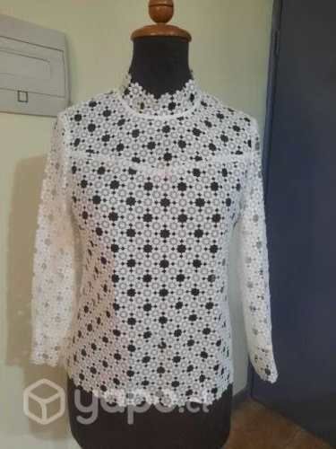 Blusa blanca encajes