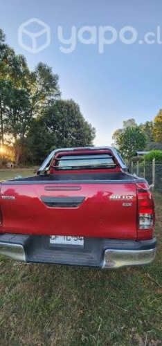 Vendo Toyota Hilux año 2019