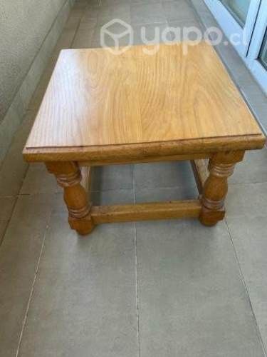 2 Mesas de madera laterales