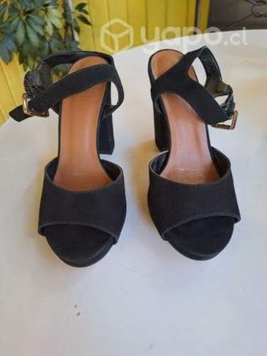 Sandalias pollini cuero gamuza talla 35 .