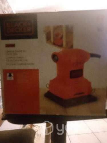 Lijadora black AND Decker