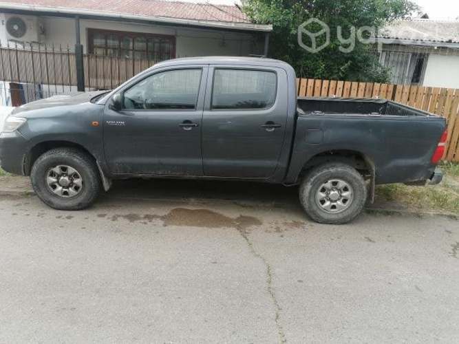 Se vende toyota hilux 2014