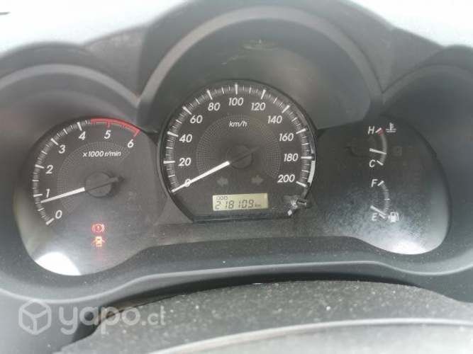 Se vende toyota hilux 2014