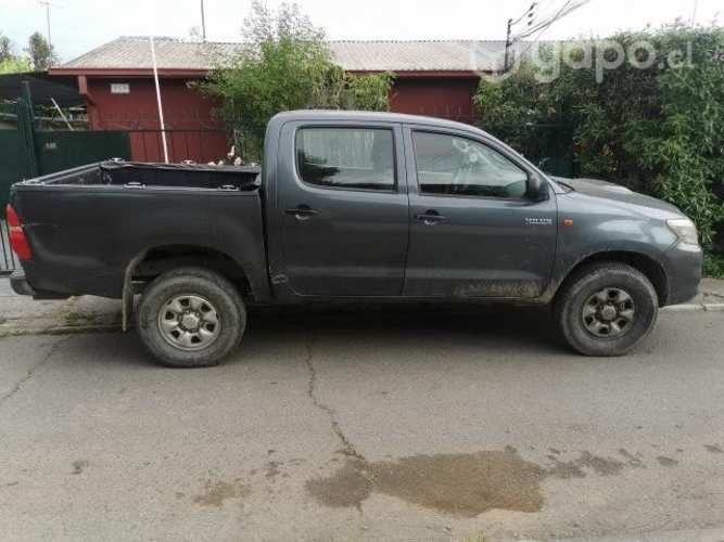 Se vende toyota hilux 2014