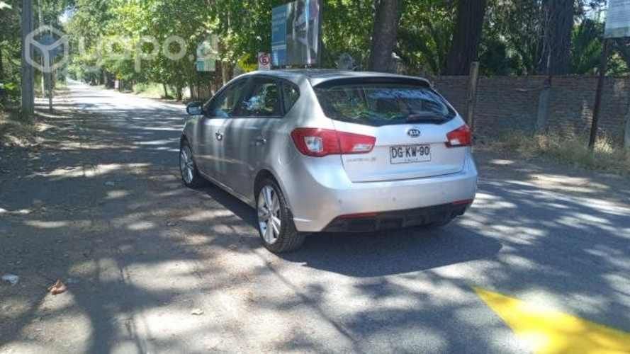 Kia cerato 5