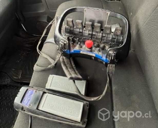 SE VENDE CAMION PLUMA IVECO TECTOR 260e30