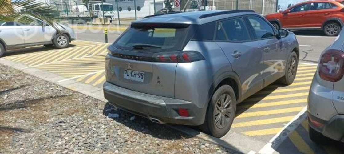 Peugeot 2008 año 2021