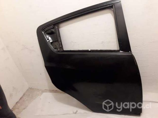 Puerta tras der . spark gt, 13-16
