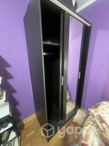 CLÓSET NEGRO con espejo