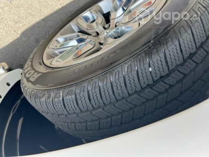 Pares de neumaticos en venta camioneta ram