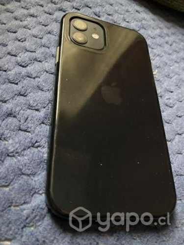 IPhone 12 y carcasa