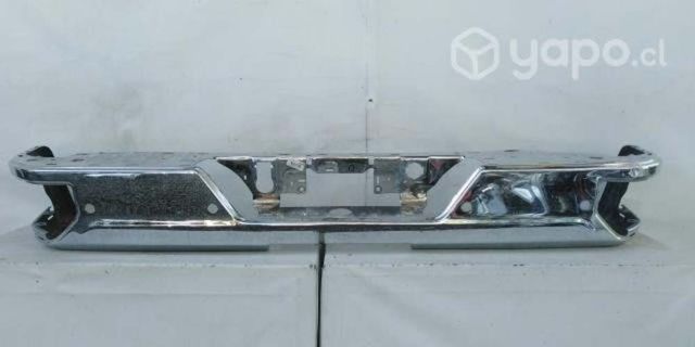 Chevrolet silverado parachoque trasero (20-22)