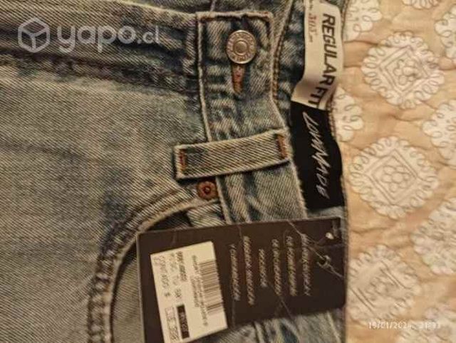 Shorts, marca Levis x Lovemade, talla 40