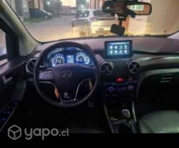 Baic x25 2018 techo eléctrico permuta 7.2