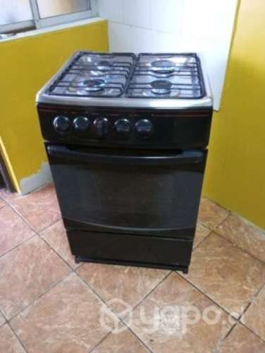 Cocina Mademsa 4 platos y horno. 100 %