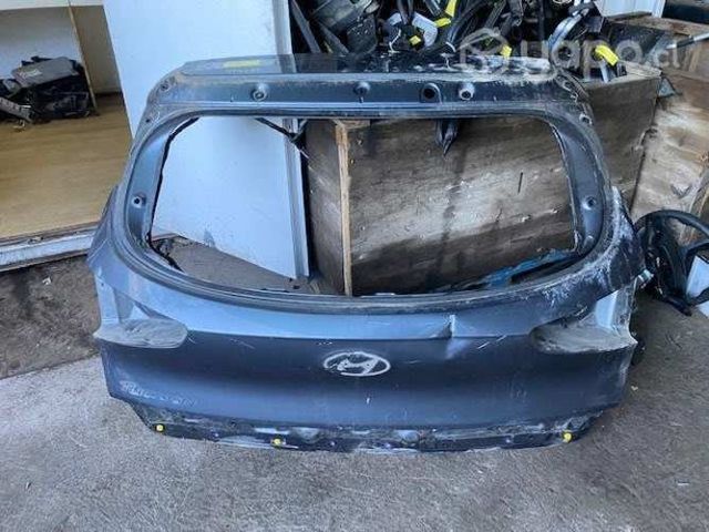 Portalon pequeno detalle (HTA239) Hyundai Tucson