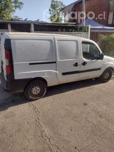 Fiat doblo cargo multijet DH 1.3 año 2011