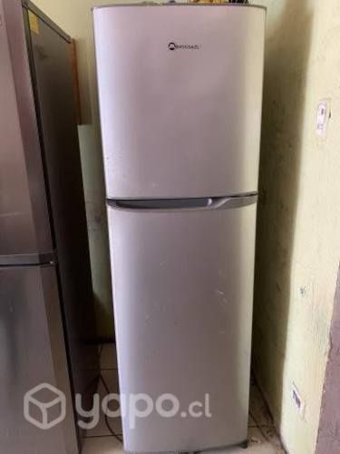 Refrigerador mademsa