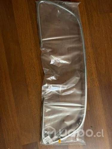 Moldura o bisel parachoques del Peugeot 5008