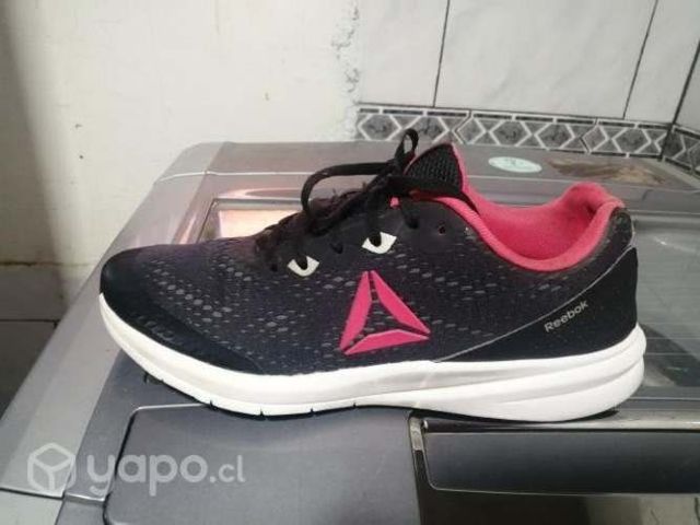 Zapatillas Reebok n38 mujer