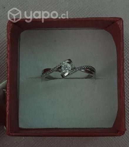 Anillo de plata