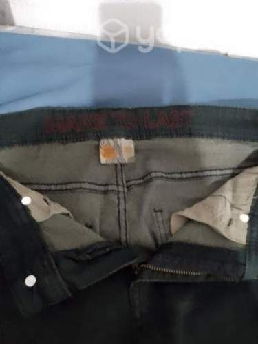 Se vende pantalón de varón