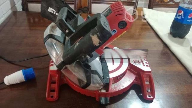 Engletadora más mesa