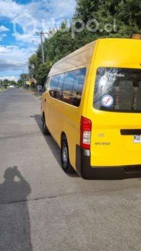 Vendo Furgon Nissan nv 350 año 2018 semi full