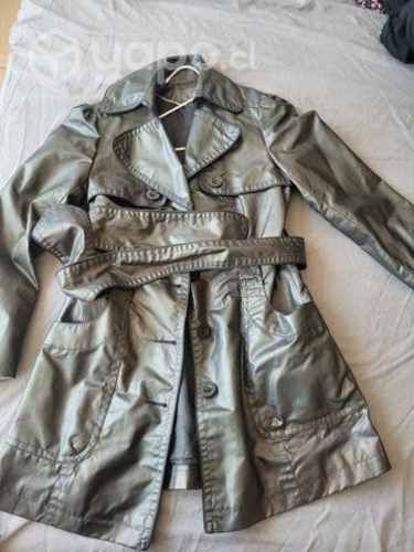 Chaqueta trench negro metalizado