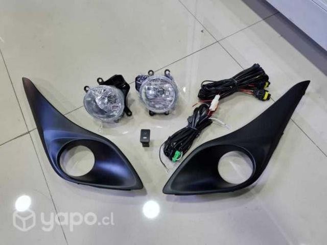 Kit neblineros toyota yaris e nuevo