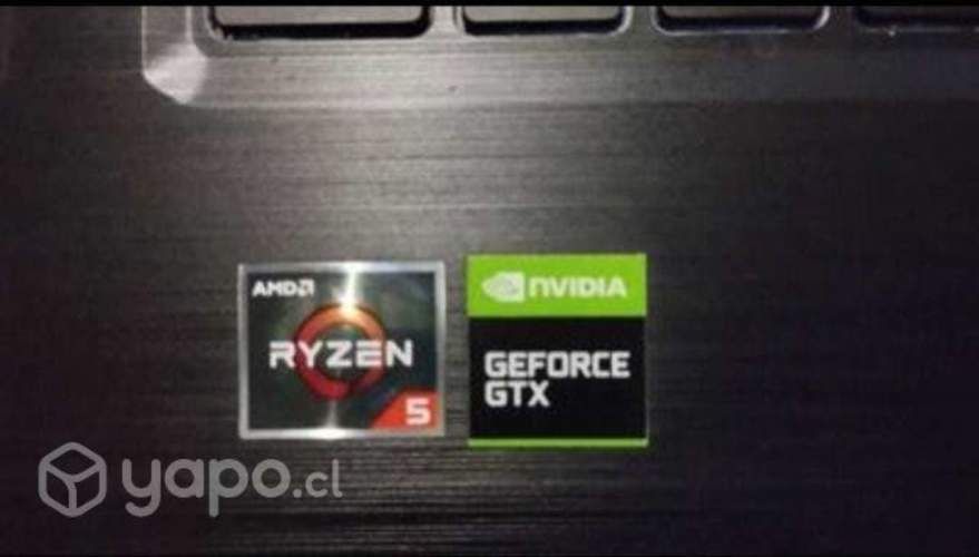 Notebook Asus, 2 años de uso