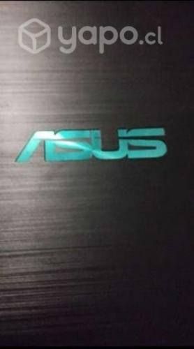 Notebook Asus, 2 años de uso