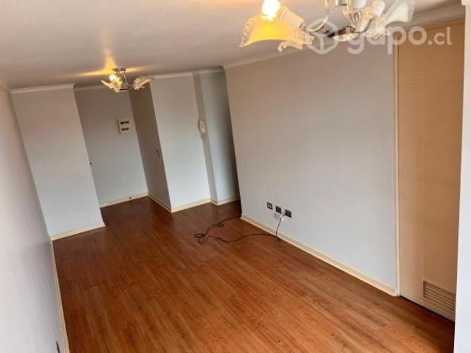 Departamento amplio, excelente ubicación