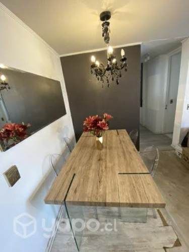 Comedor impecable incluye 4 sillas