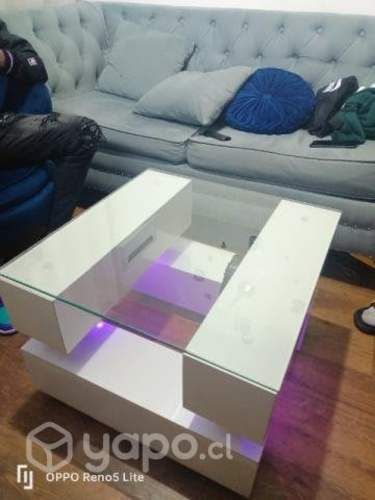 Mesa de centro luz y parlante totalmente inalámbri