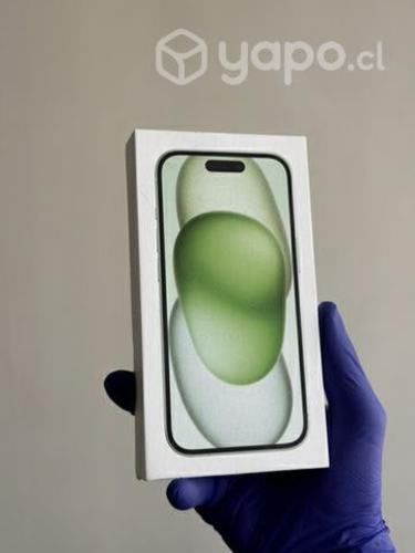 IPhone 15 verde, nuevo